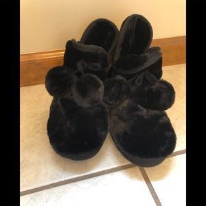 Chinese Laundry Slippers